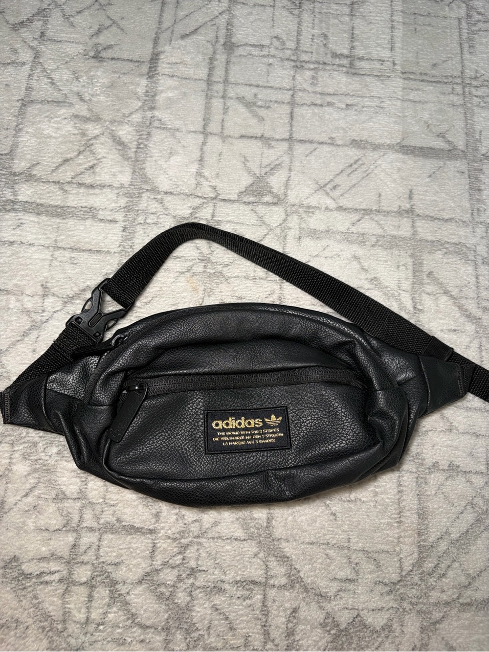 adidas Originals Unisex National Waist Fanny Pack Travel Bag Black Faux Leather